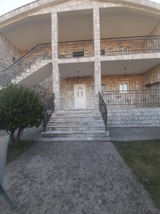 Vila Luka Villa Podgorica Exterior photo